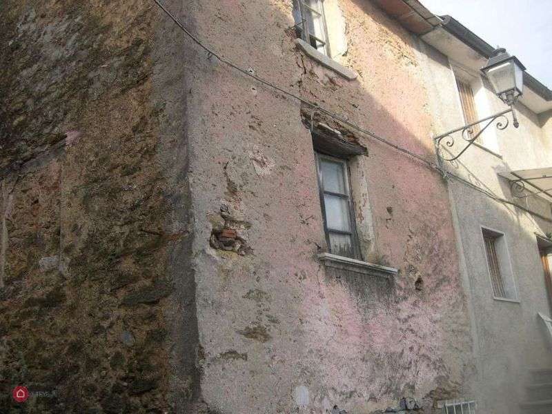 Se invece possiedi già immobili da adeguare energeticamenteb5c3f396475d8caa7634d